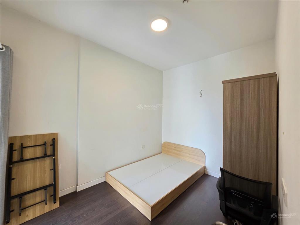 Bán căn golden mansion 2pn 2wc full nội thất y hình giá 5.88 tỷ nhận nhà ngay gần sân bay sân bay
