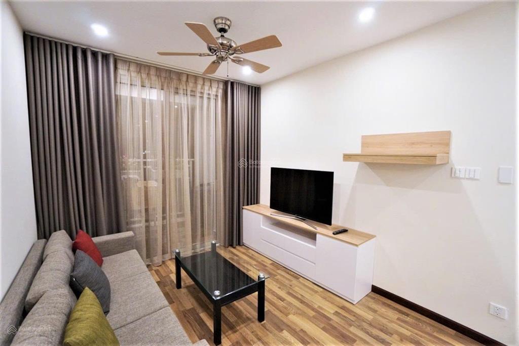Cho thuê botanica premier 2pn 1wc nội thất cao cấp y hình gần sân bay giá chỉ 14tr view thoáng