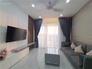 Cần bán căn hộ 3pn 2wc tầng cao view thoáng 100m2 gần sân bay giá chỉ 8.15 tỷ nhận nhà ngay