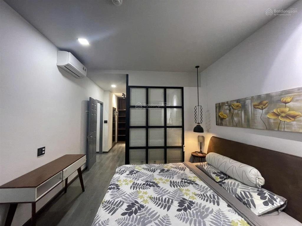 Bán căn hộ 3pn 2wc full nội thất gần sân bay giá 7.95 tỷ bao phí y hình nhà đẹp