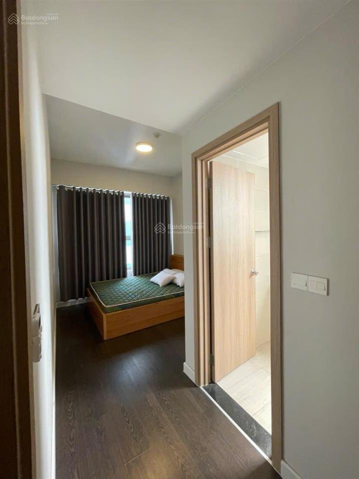 Bán căn góc view đông tháp a full nội thất gần sân bay 3pn 2wc giá nhận nhà 8 tỷ y hình