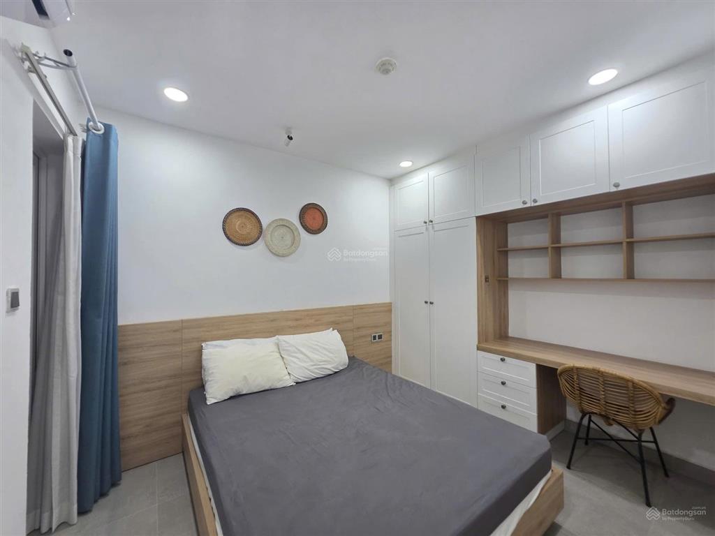 Bán căn hộ the botanica 2pn 2wc full nội thất giá chỉ 6.1 tỷ bao phí gần sân bay