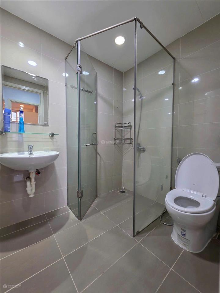 Cho thuê orchard garden 2pn 2wc full nội thất vào ở ngay giá chỉ 17tr/th căn góc thoáng mát