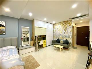Bán căn hộ đẹp y hình full nội thất gần sân bay sẵn hđ thuê lâu dài giá chỉ 3.18 tỷ nhận nhà ngay