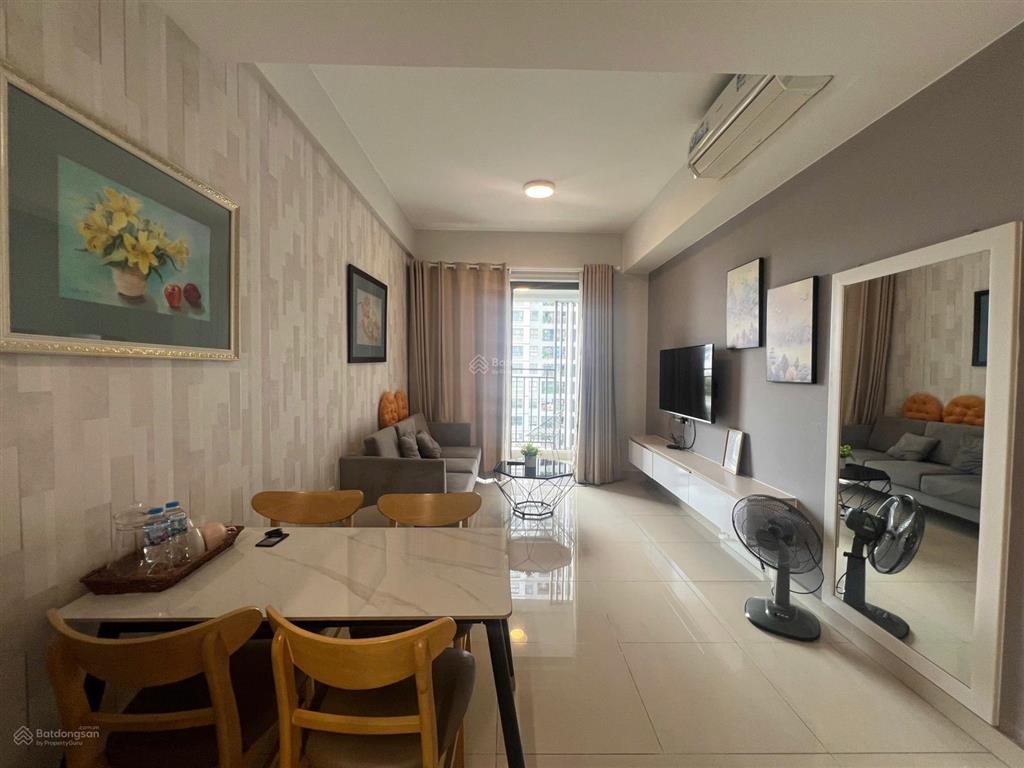 Cho thuê botanica premier vào ở ngay 2pn 2wc có slot ô tô gần sân bay nhà mới đẹp giá 17tr