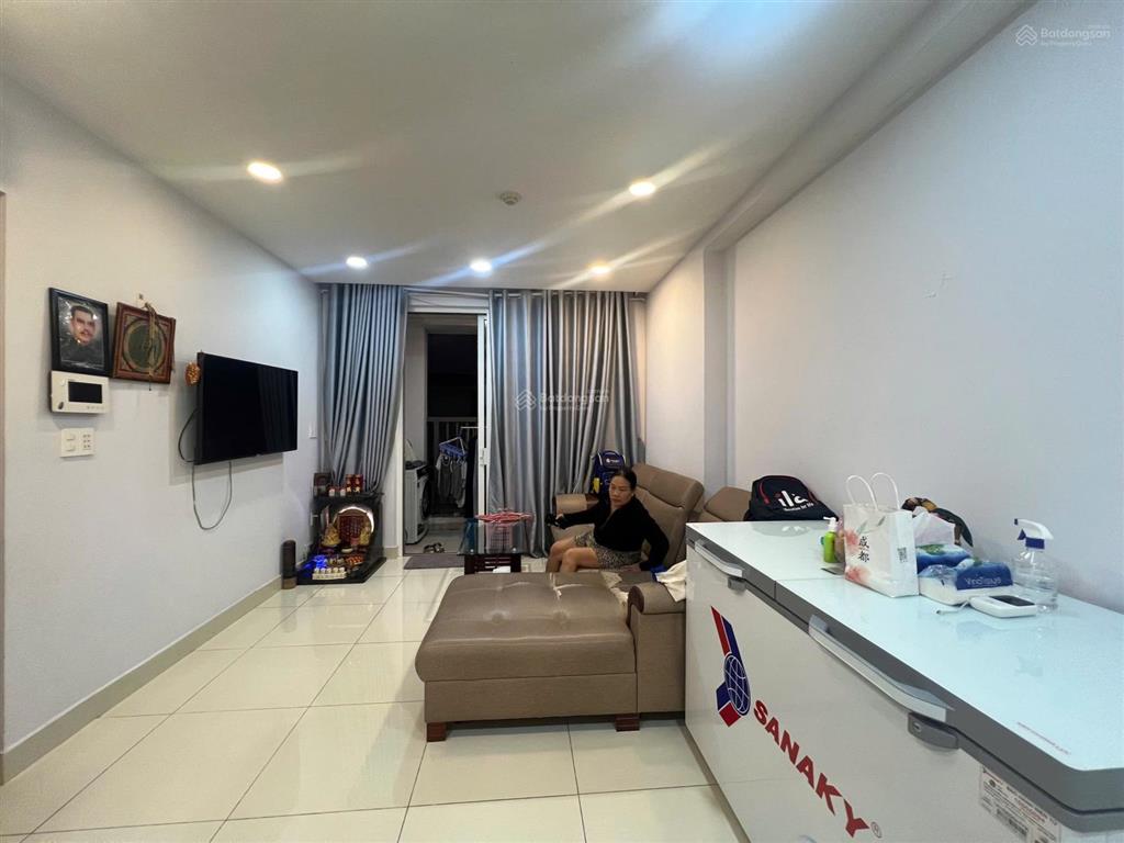 Cho thuê orchard parkview 2pn 1wc full nội thất y hình vào ở ngay giá 15tr gần sân bay có ban công