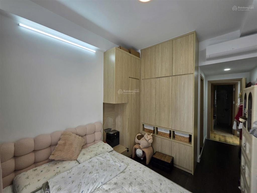 Bán căn hộ 2pn 2wc có hđmb full nội thất y hình gần sân bay giá chỉ 6.2 tỷ bao phí