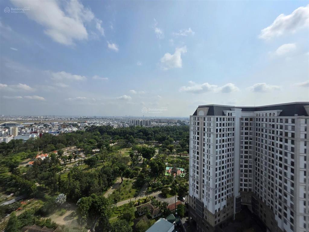 Bán căn hộ 3pn 2wc có hđmb diện tích lớn nhất khu sân bay 110m2 tầng cao view siêu đẹp