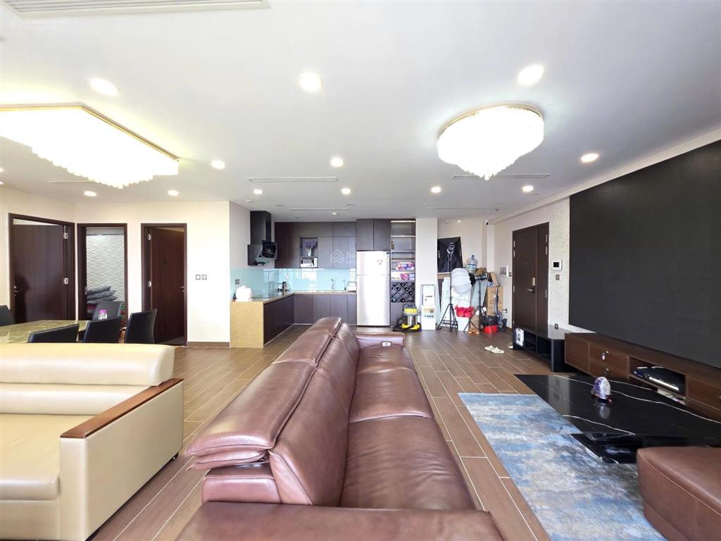 Bán căn hộ 3pn 2wc có hđmb diện tích lớn nhất khu sân bay 110m2 tầng cao view siêu đẹp