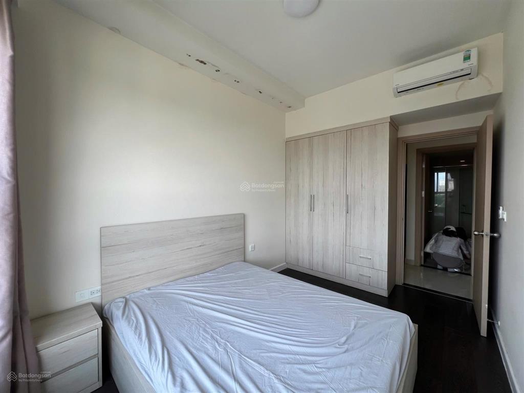 Cho thuê golden mansion 2pn 2wc full nội thất vào ở ngay gần sân giá 18tr