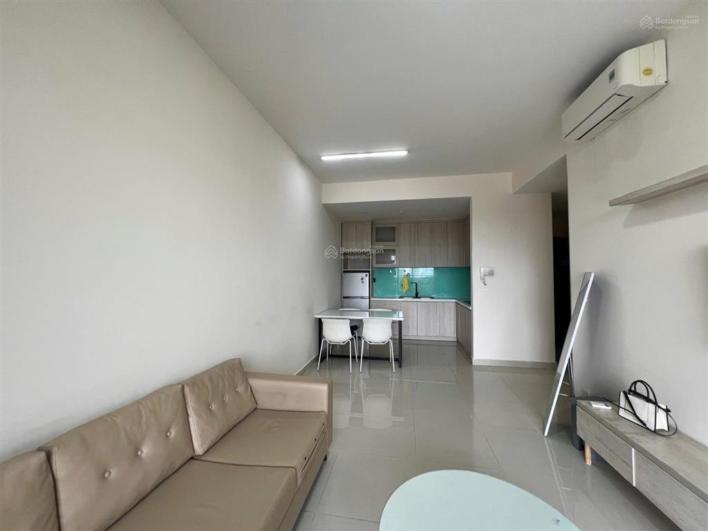 Cho thuê golden mansion 2pn 2wc full nội thất vào ở ngay gần sân giá 18tr