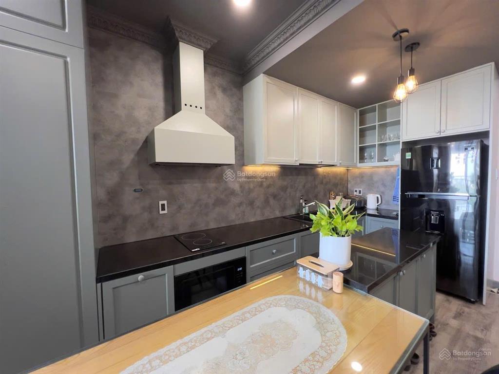 Cho thuê the botanica 2pn 2wc full nội thất y hình gần sân bay giá chỉ 18tr 73m2