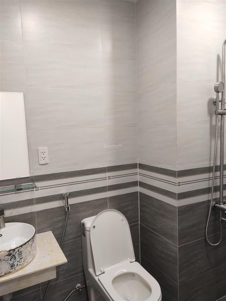 1 căn duy nhất 2pn 1wc bếp rèm máy lạnh giá chỉ 13tr toà the botanica 104 phổ quang