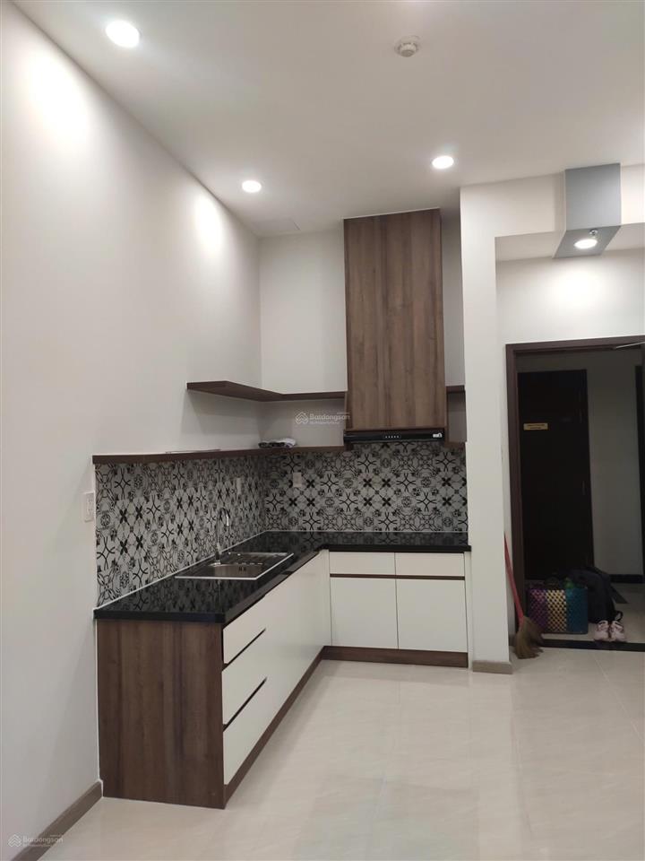 1 căn duy nhất 2pn 1wc bếp rèm máy lạnh giá chỉ 13tr toà the botanica 104 phổ quang