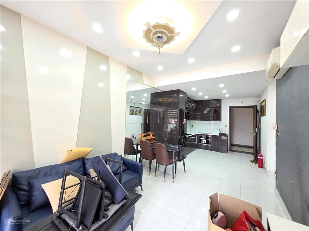 Cho thuê the botanica full nội thất y hình vào ở ngay gần sân bay giá 18tr 2pn 2wc 73m2