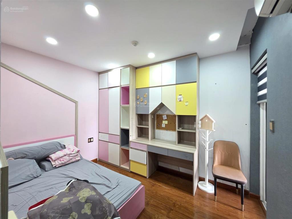 Cho thuê the botanica full nội thất y hình vào ở ngay gần sân bay giá 18tr 2pn 2wc 73m2