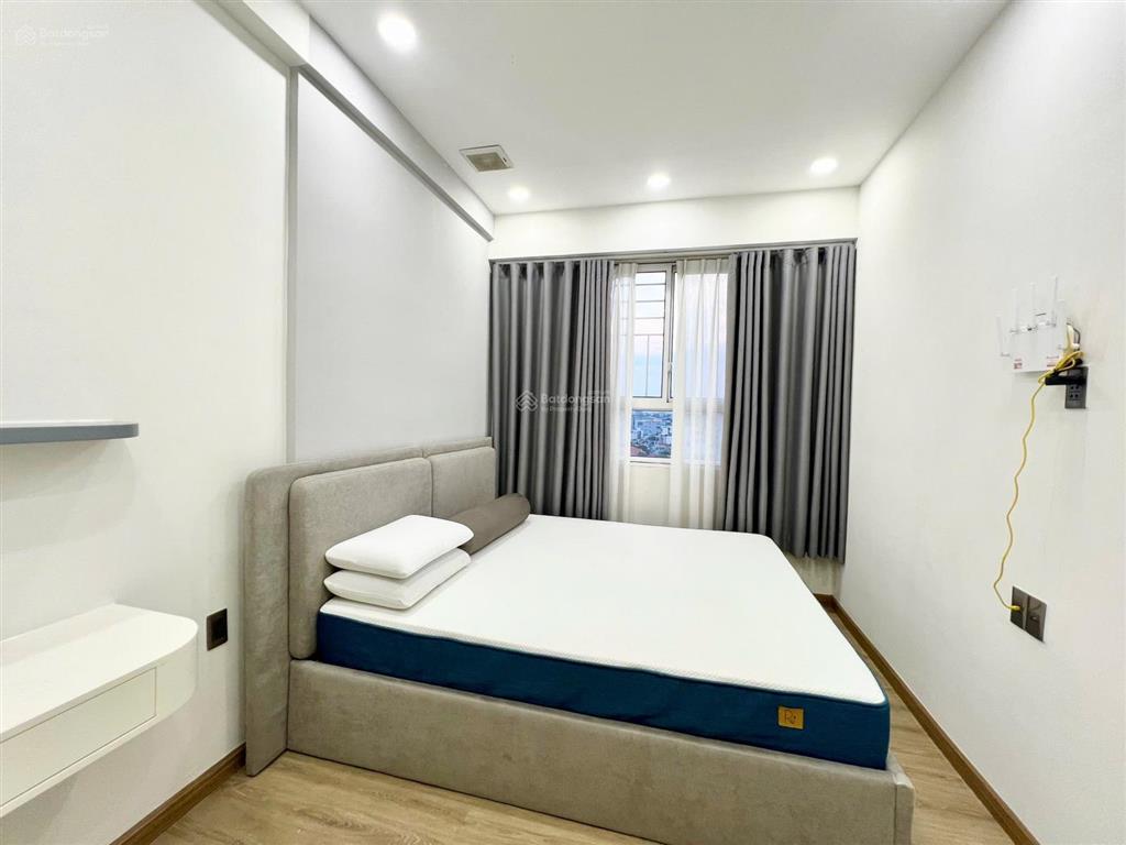 Cho thuê the botanica 2pn 1wc full nội thất gần sân bay giá chỉ 15tr 57m2 tầng cao view thoáng mát