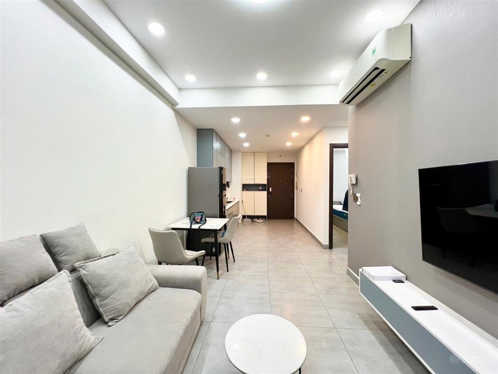 Cho thuê the botanica 2pn 1wc full nội thất gần sân bay giá chỉ 15tr 57m2 tầng cao view thoáng mát