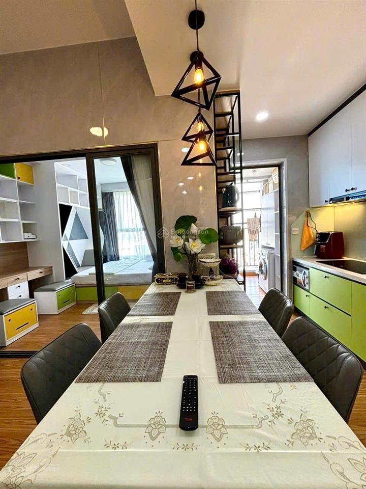 Cho thuê the botanica 2pn 1wc full nội thất giá chỉ 13.5tr gần sân bay view thoáng nhà đẹp