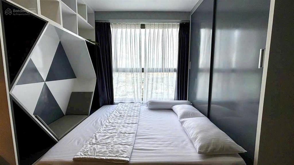 Cho thuê the botanica 2pn 1wc full nội thất giá chỉ 13.5tr gần sân bay view thoáng nhà đẹp