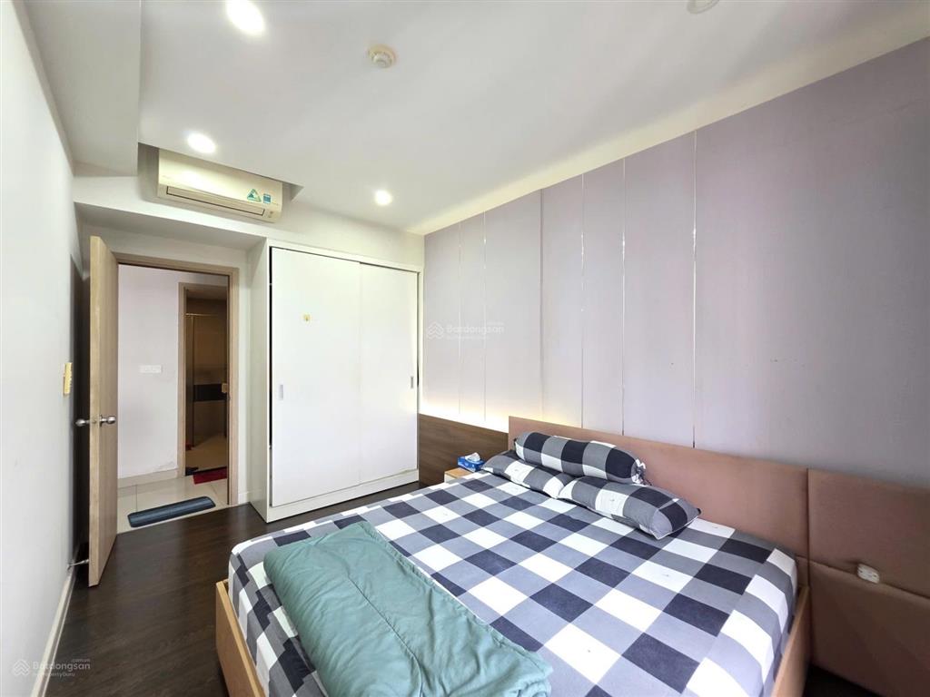Cho thuê orchard parkview 3pn 2wc full nội thất gần sân bay giá 24tr vào ở ngay 110m2
