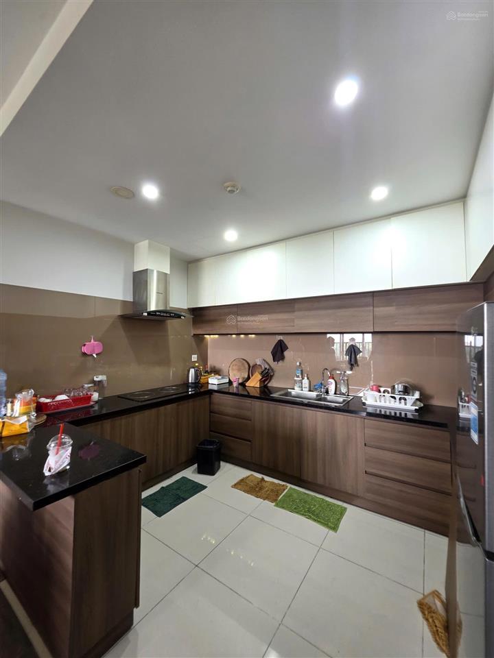 Cho thuê orchard parkview 3pn 2wc full nội thất gần sân bay giá 24tr vào ở ngay 110m2