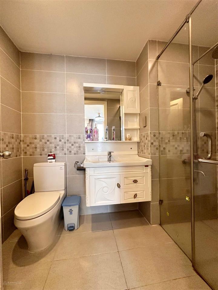 Cho thuê orchard garden 2pn 2 wc full nội thất gần sân bay giá chỉ 17tr 75m2 nhà đẹp