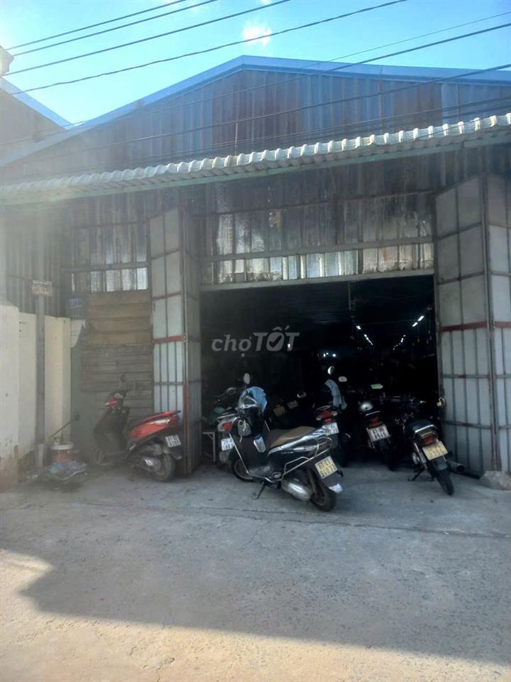 Bán kho Bình Chuẩn,DT: 300m2, ODT :100%. Chỉ 17tr/m2