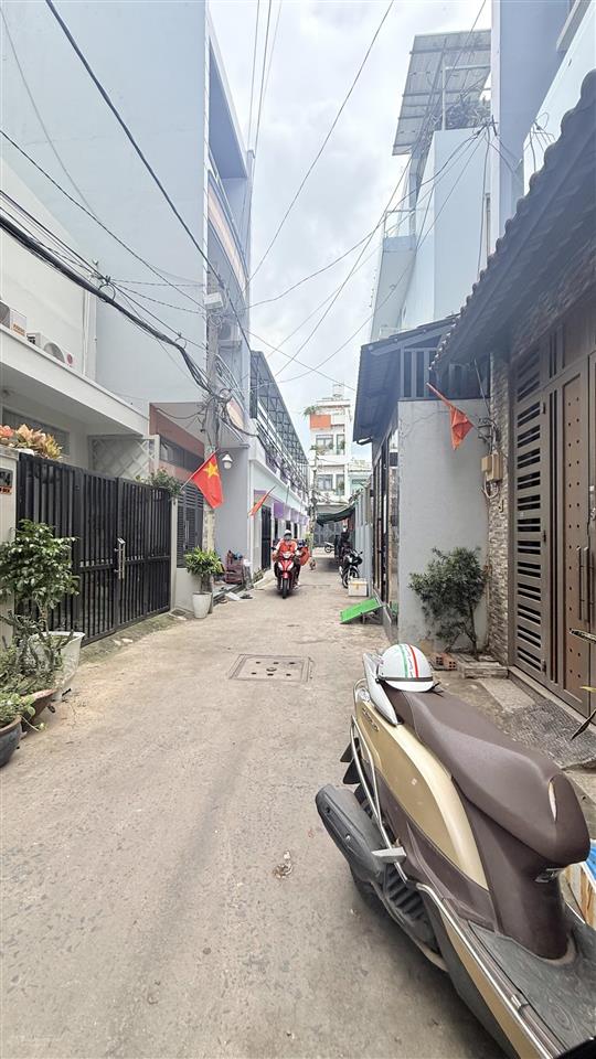 Hẻm 149 ô tô con lũy bán bích giá tốt
