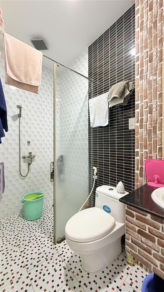Hẻm 149 ô tô con lũy bán bích giá tốt