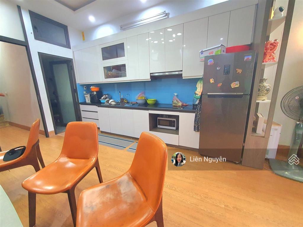 Bán nhà mặt phố bùi thị xuân, 77m2, 7 tầng thang máy, giá 54 tỷ, mới đẹp, kinh doanh đỉnh