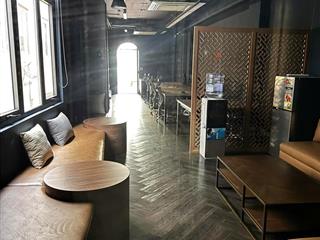 Giảm 500tr! Bán nhà mặt phố Khâm Thiên, 110m2, 7 tầng thang máy, 55.5 tỷ, dòng tiền 1.2