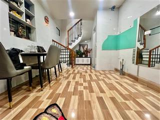 Bán nhà Nguyễn Đình Chiểu, 25m2, 5 tầng 3 phòng ngủ, mặt tiền 3.3m, giá nhỉnh 8 tỉ, ngõ