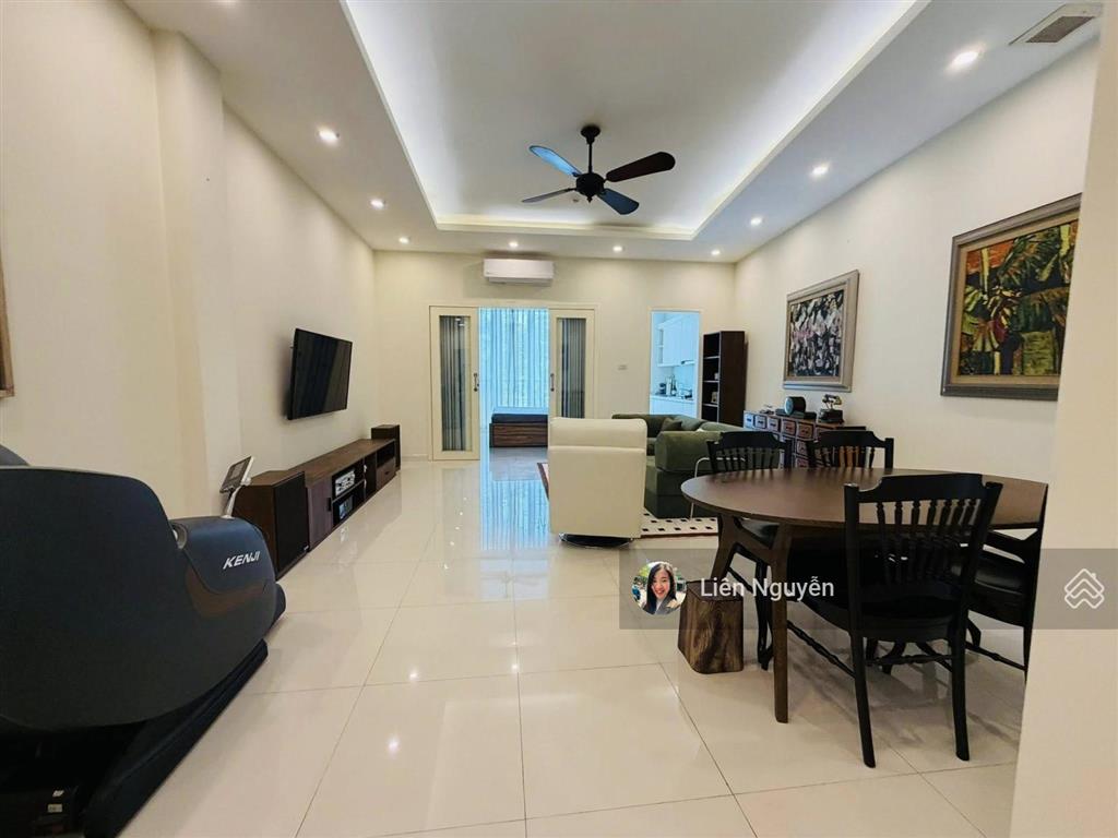 (chính chủ) bán gấp căn nhà mặt phố hàng vôi có mặt tiền rộng 5.5m2 đã xây 5 tầng, 70m2, 63.5 tỉ