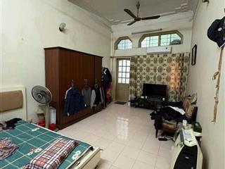 (Chính chủ) bán mảnh đất đẹp phố Phó Đức Chính, mặt tiền 7.5m, 70m2, 21.5 tỉ
