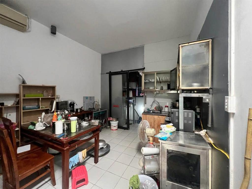 Bán nhà Hàng Điếu, 85m2, 3 tầng, mặt tiền 3.3m, 23.5 tỷ, kinh doanh homestay đỉnh