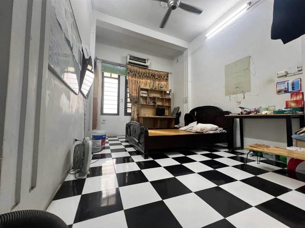 Bán nhà Hàng Điếu, 85m2, 3 tầng, mặt tiền 3.3m, 23.5 tỷ, kinh doanh homestay đỉnh