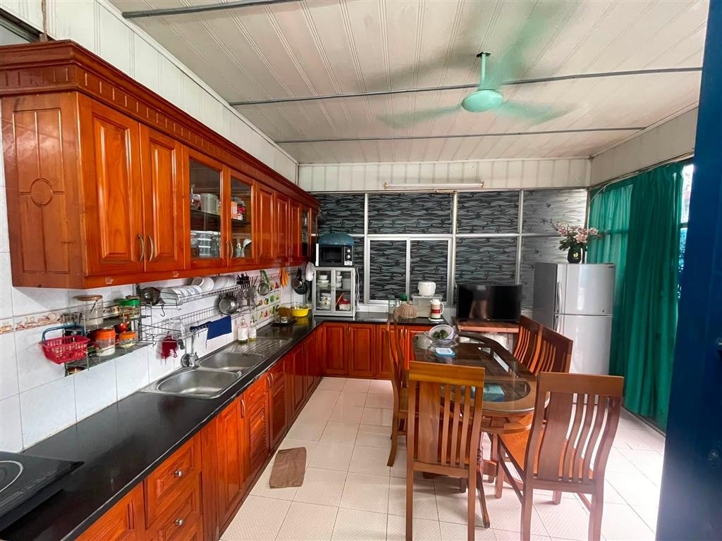 Bán nhà mặt phố Lê Thanh Nghị, 31m2, 5 tầng, mặt tiền 6.8m, 18 tỉ, kinh doanh đỉnh