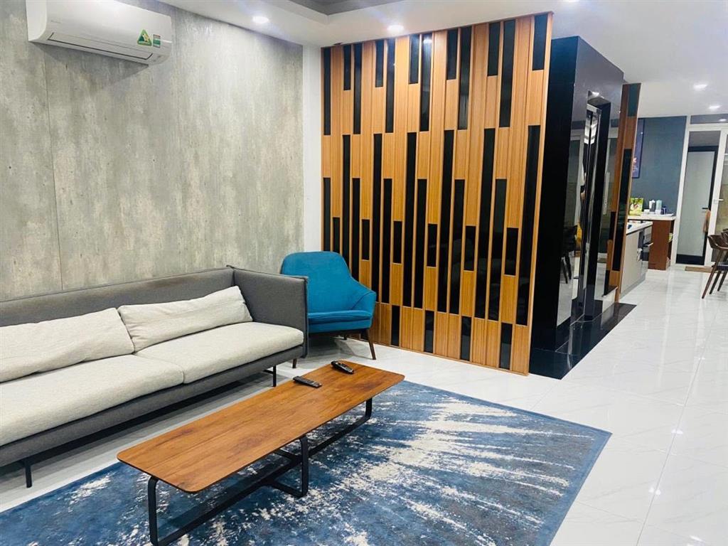 Bán tòa căn hộ mặt phố Liên Trì, 9 tầng 1 hầm 90m2, 63 tỷ, 180tr/tháng