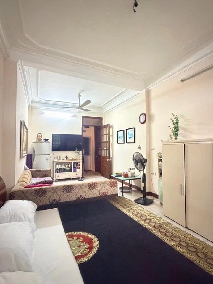 Bán nhà mặt phố Trần khát Chân, 55m2, 4 tầng, mặt tiền gần 4m, 47 tỉ, vỉa hè, kinh doanh