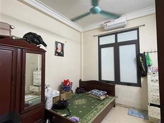 Bán nhà Nguyễn Đình Chiểu, 50m2, 4 tầng, mặt tiền gần 4m, 27.4 tỉ, ngõ ô tô, kinh doanh