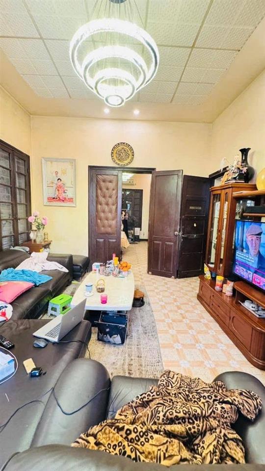 Bán nhà mặt phố Triệu Việt Vương 48m2, mặt tiền 4.3m, 48.5 tỉ, vỉa hè rộng, ô tô dừng đỗ,