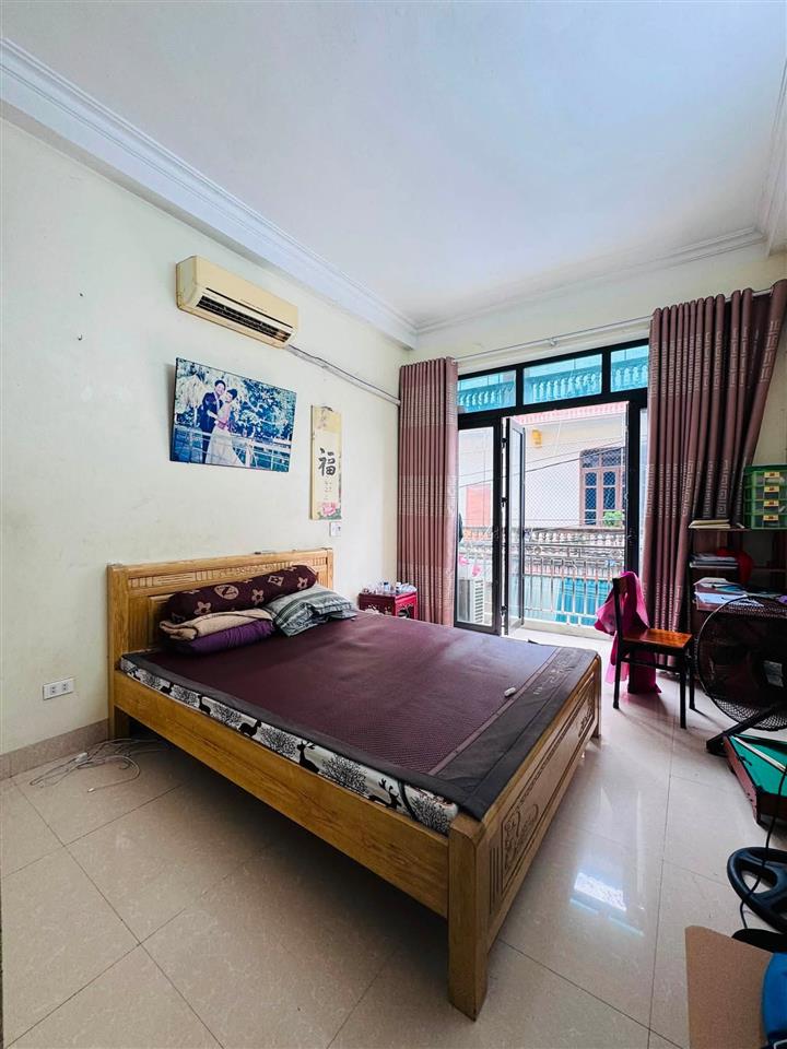Bán nhà mặt phố Nguyễn Siêu, 38m2, 3 tầng, mặt tiền 5m, 36.5 tỉ, kinh doanh đỉnh