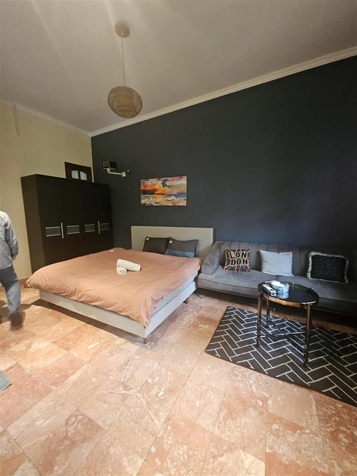 Bán nhà Nguyễn Tri Phương, 130m2, 4 tầng, mặt tiền 6.1m, 68 tỉ, ngõ ô tô vào nhà, kinh
