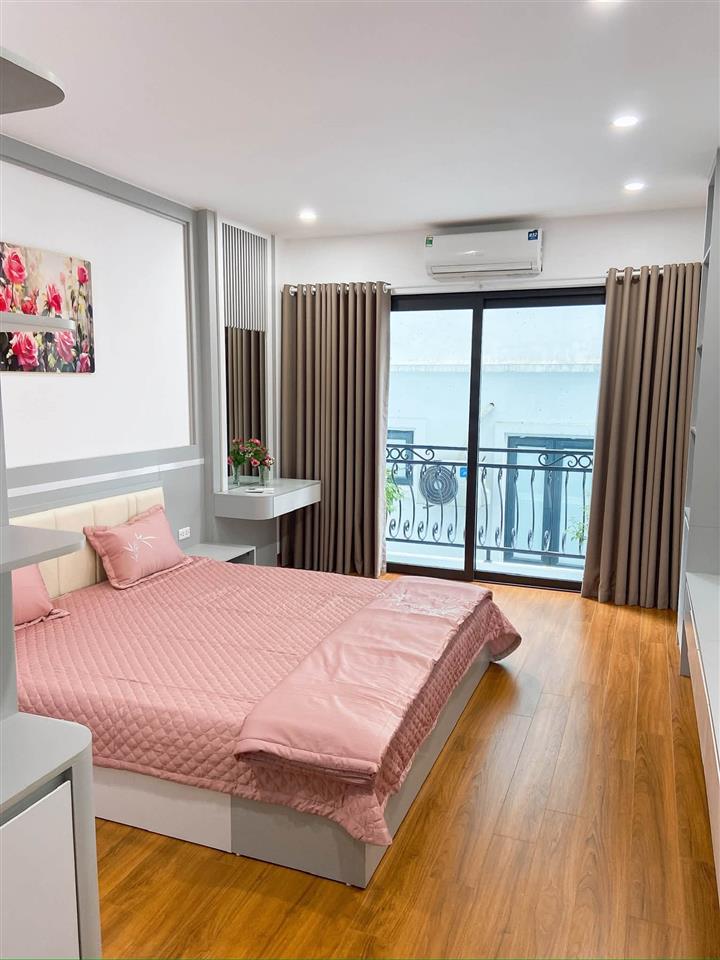 Bán nhà Nguyễn Đình Chiểu, 65m2, 5 tầng thang máy, mặt tiền 10m, nhỉnh 24 tỉ, dòng tiền