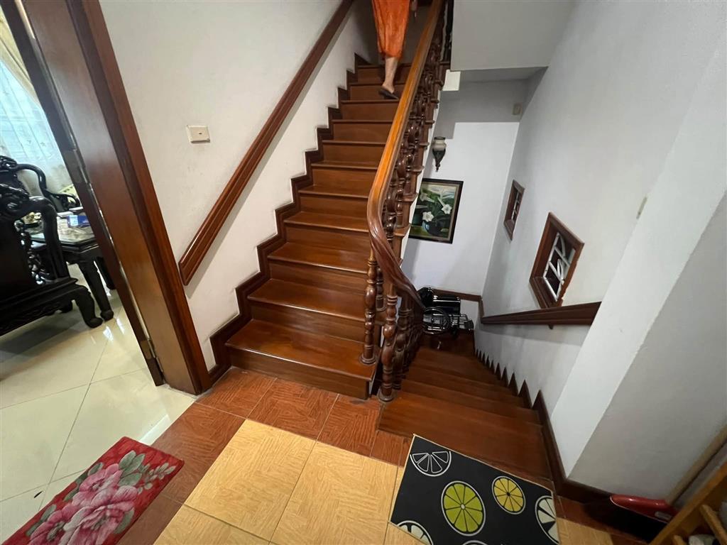 Bán nhà mặt phố Xã Đàn, 50m2, 5 tầng, mặt tiền 7.16m, 44.5 tỉ, vỉa hè rộng, kinh doanh