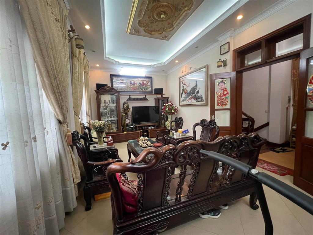 Bán nhà mặt phố Xã Đàn, 50m2, 5 tầng, mặt tiền 7.16m, 44.5 tỉ, vỉa hè rộng, kinh doanh