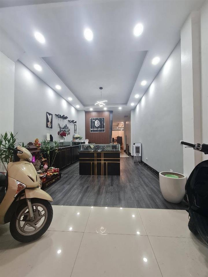 Bán nhà Hàng Vải, 100m2, 5 tầng, mặt tiền 4.5m, 59.5 tỉ, kinh doanh homestay, khách sạn