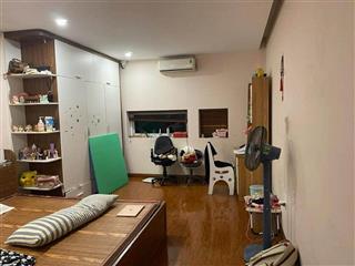 Bán nhà mặt phố Hàng Da, 30m2, 4 tầng, 16.5 tỉ, vỉa hè, cho thuê 20tr/tháng