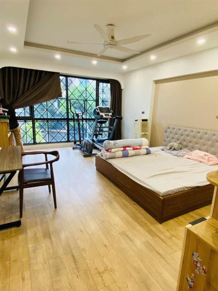 Bán nhà Hàng Mã, 100m2, 5 tầng, mặt tiền 4.5m, 59.5 tỷ, kinh doanh homestay, khách sạn